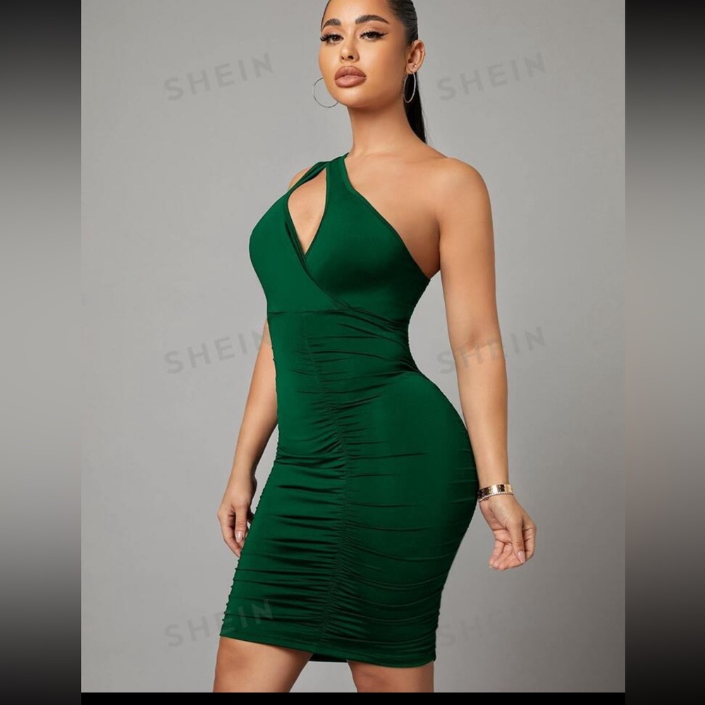 One shoulder ruched Bodycon dress
